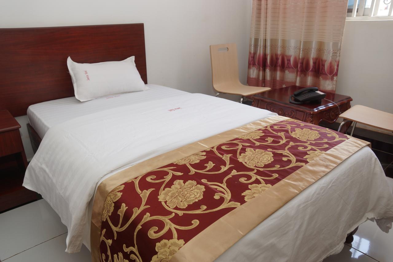 Sunrise Hotel Kampala Kültér fotó