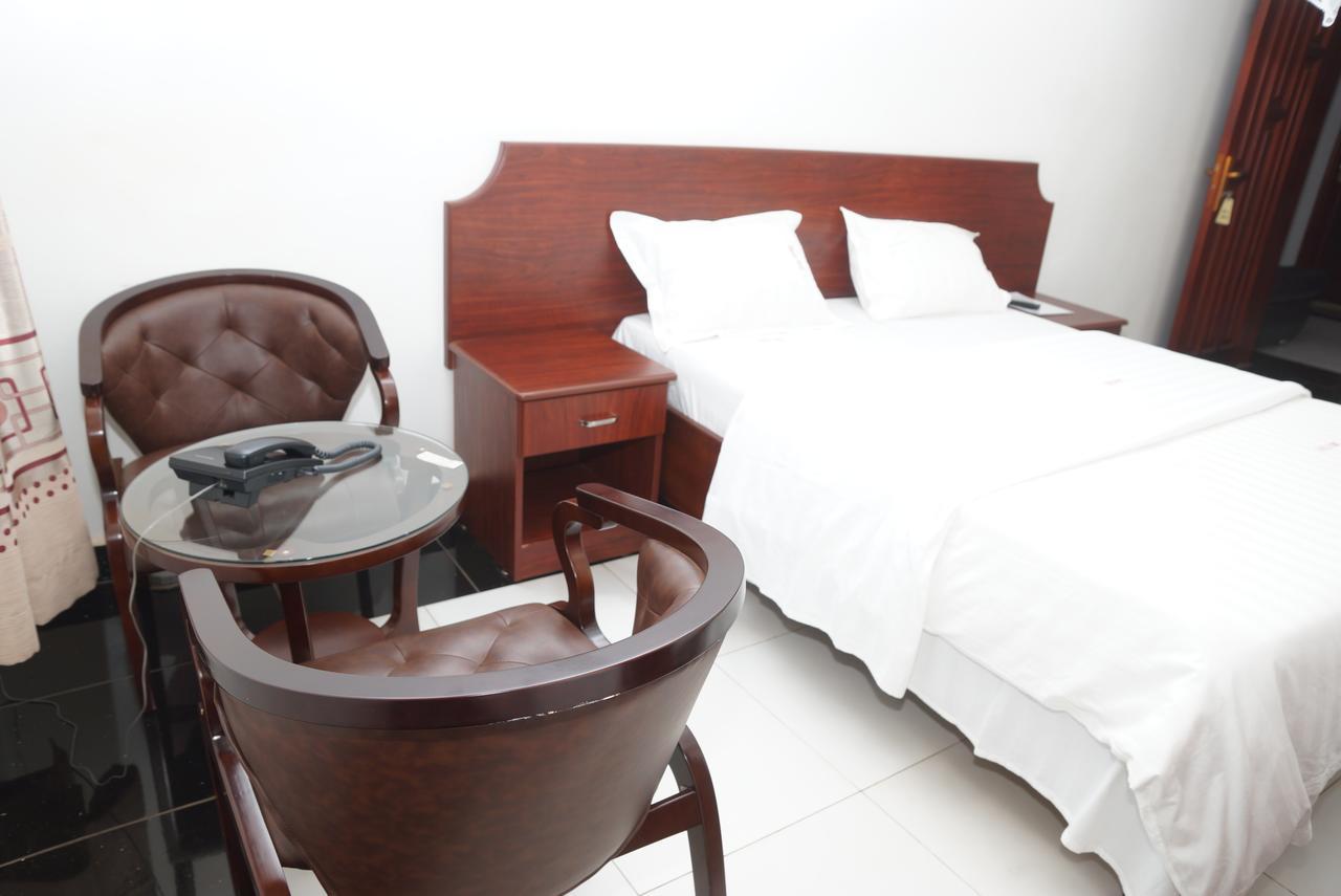 Sunrise Hotel Kampala Kültér fotó