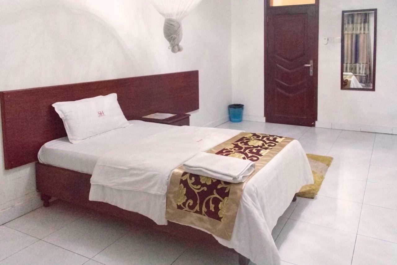 Sunrise Hotel Kampala Kültér fotó